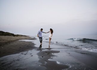 Dlaczego dziecko nie chce bawić się z innymi dziećmi?