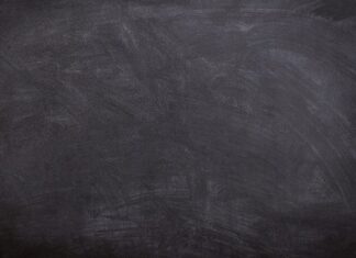 Czy szkoła wypłaca odszkodowanie?