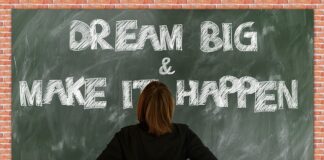 Jak wzbudzić w dziecku poczucie własnej wartości?